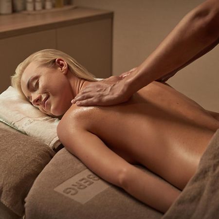 Thermen บาดนิวเวสคานส์ ภายนอก รูปภาพ